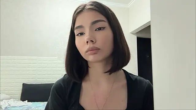 MarylnMonnier webcam