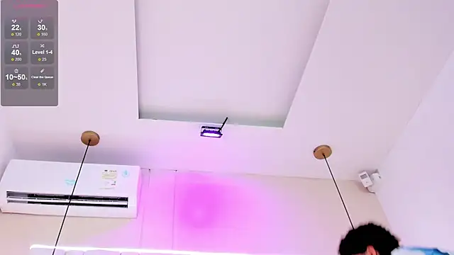 Ethan_Lennox_ webcam