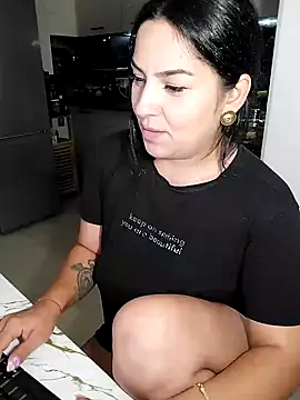 hot-babygirl webcam