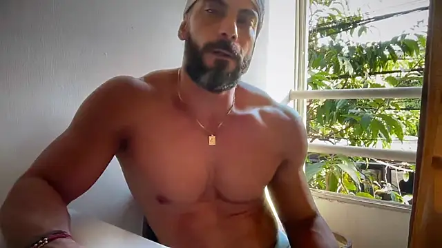 romeolovedark live cam on StripChat