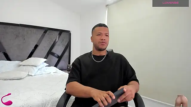 AnnieAndStefan webcam