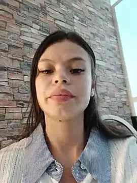 _Isabella-7 webcam