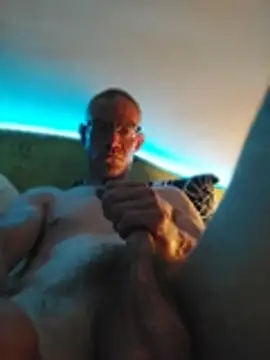 cjrrvjmooorewSghEtyGjky live cam on StripChat