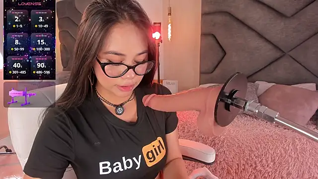 Jazmiinee webcam