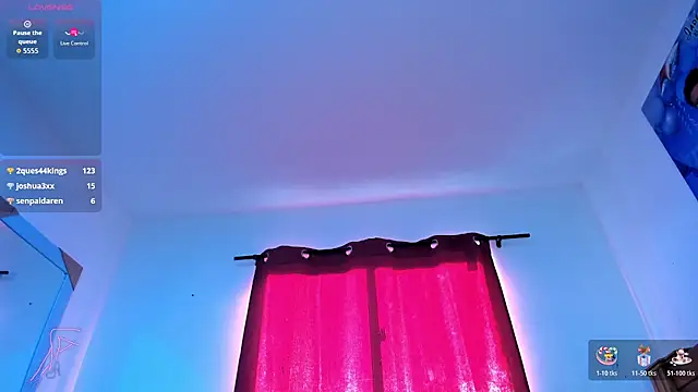 mishell- webcam