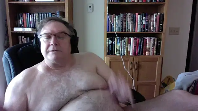 Vinyl22@xh webcam