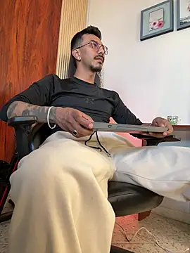 Latinmoster_boss webcam