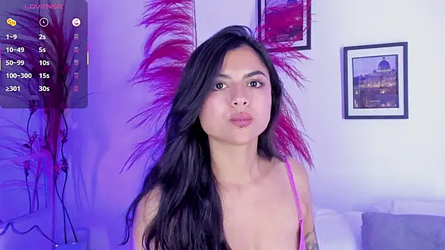 Zoee_Kravitz webcam