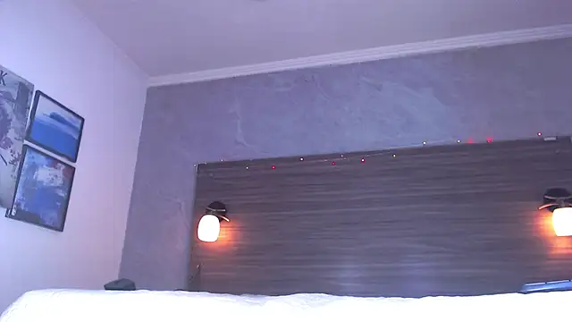 Dilan_Hall webcam