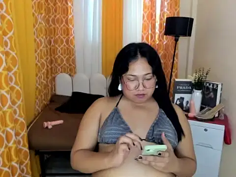 BigCockLexie webcam