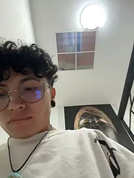 iann_mathias webcam