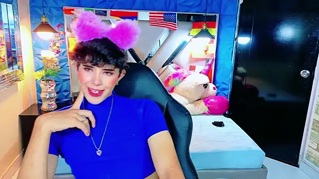 Alejandra_Raven webcam