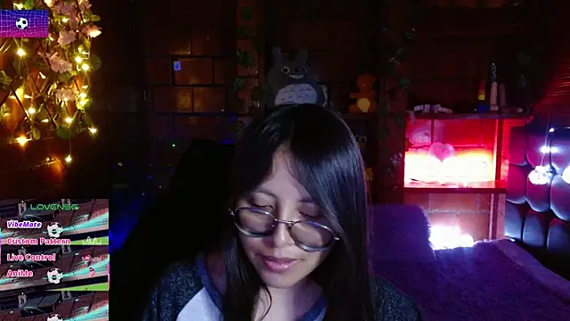 MidoriQuiinn webcam