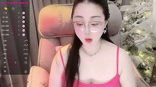 Monica-666888- webcam