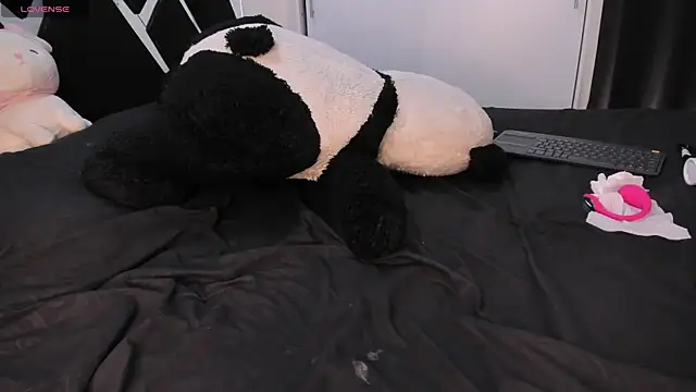 Anniewine_ webcam