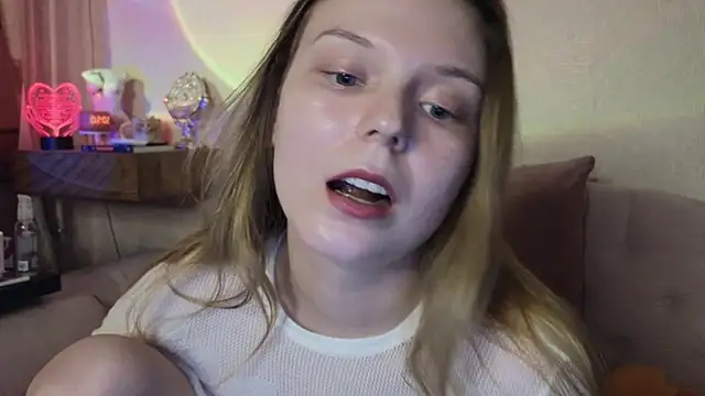Vivian_Davis webcam