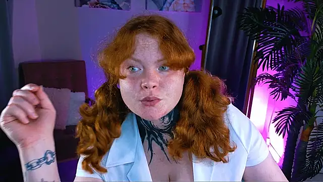Cassie_xKiss live cam on StripChat