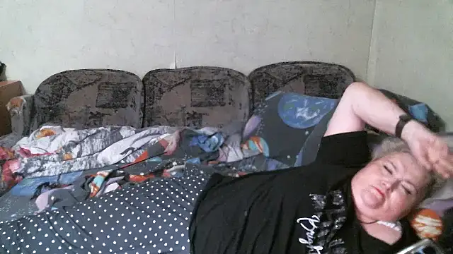 Lana555 live cam on StripChat