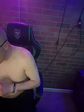 chronic_vibez live cam on StripChat