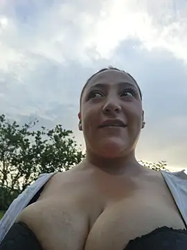 VickyHoult webcam
