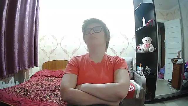 Lolitiaa live cam on StripChat