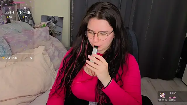 Kitty-Katty live cam on StripChat