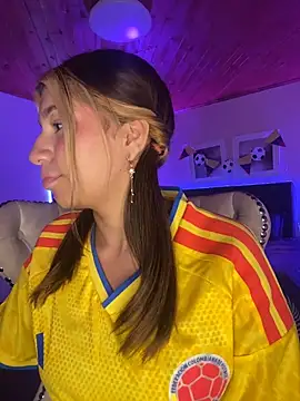 Isabella18_pink webcam