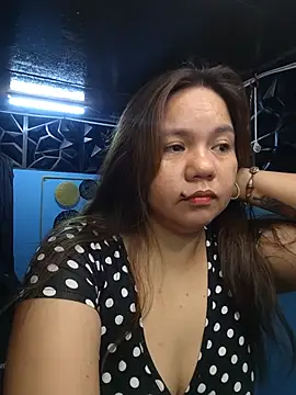 ambersmile live cam on StripChat