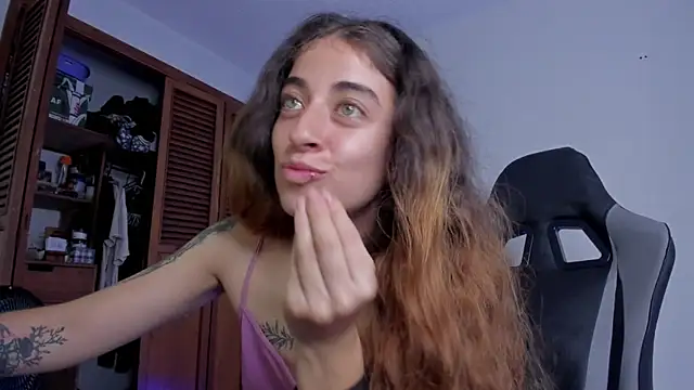 star_shooting8 live cam on StripChat