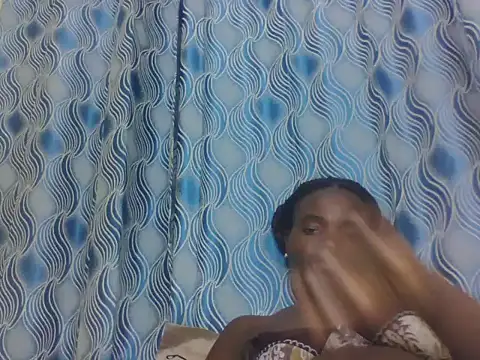 PrettyEve webcam