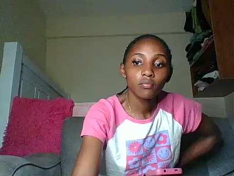 Velvet_peach live cam on StripChat