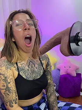_antonella_dreamss webcam