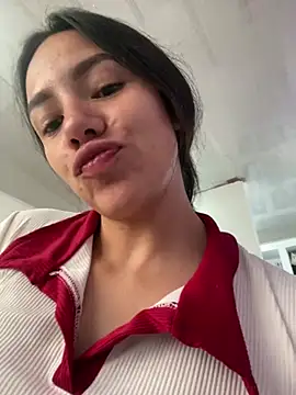 Marianahb-e live cam on StripChat