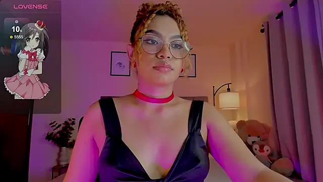 OxanaFedorova1- live cam on StripChat