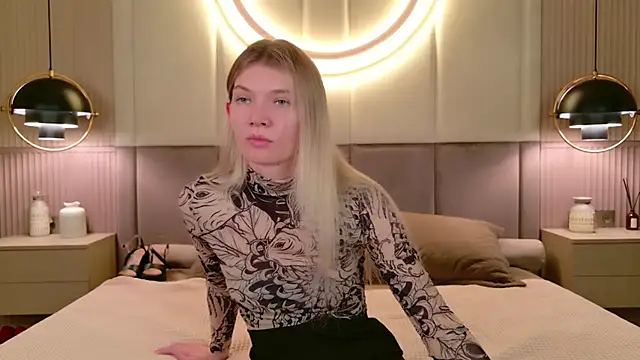 Vivien_Hans live cam on StripChat
