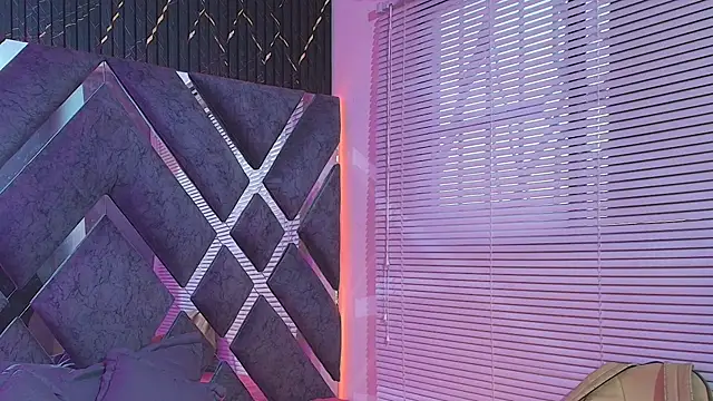 axel_silva4 live cam on StripChat