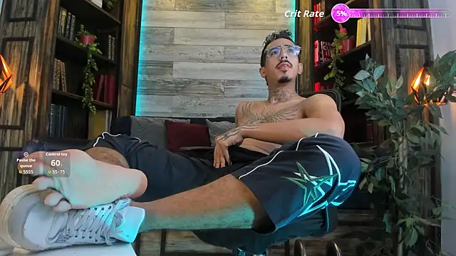 Donovan_Desmond webcam