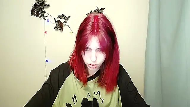 GuessMe___ webcam