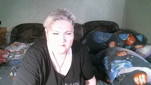 Lana555 live cam on StripChat