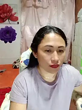 Filipina_Desire live cam on StripChat
