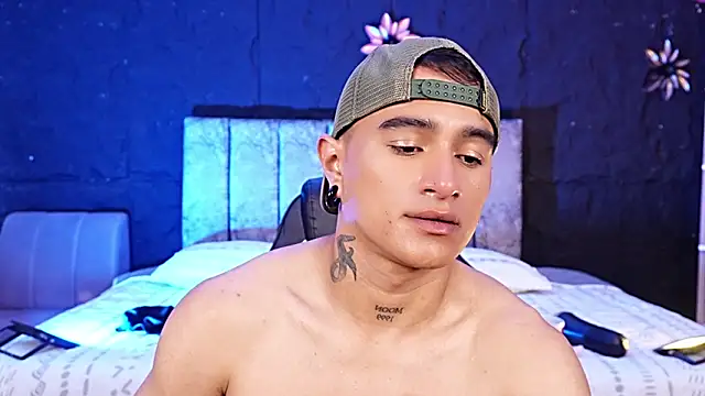 LiamDeep webcam