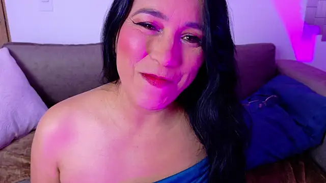 Megan_Diamond05