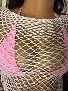 Luna_20x live cam on StripChat