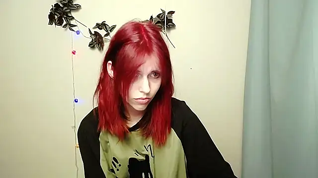 GuessMe___ live cam on StripChat
