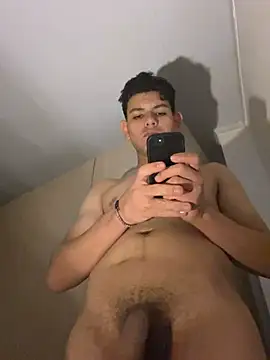 juanma759 live cam on StripChat