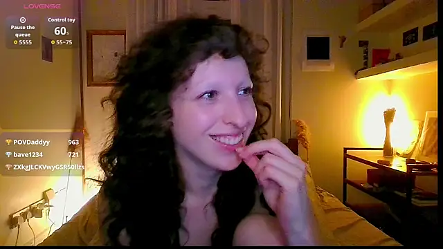 rhizomata live cam on StripChat