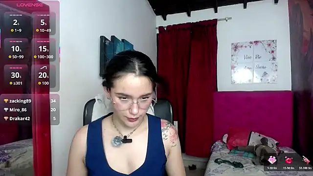 miley_blue_ webcam