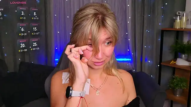 MilaBott webcam