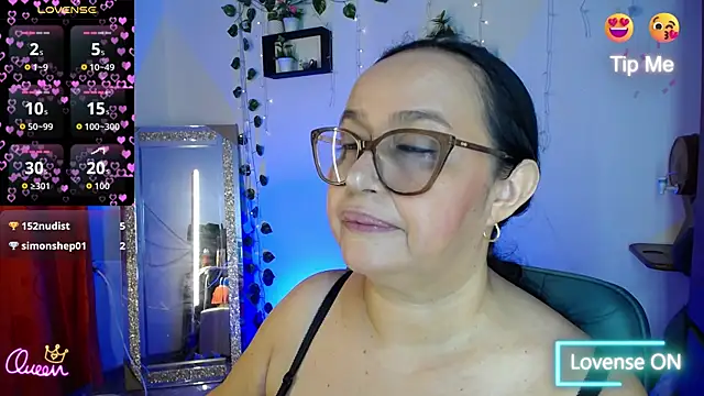 Gia_Nahomi webcam
