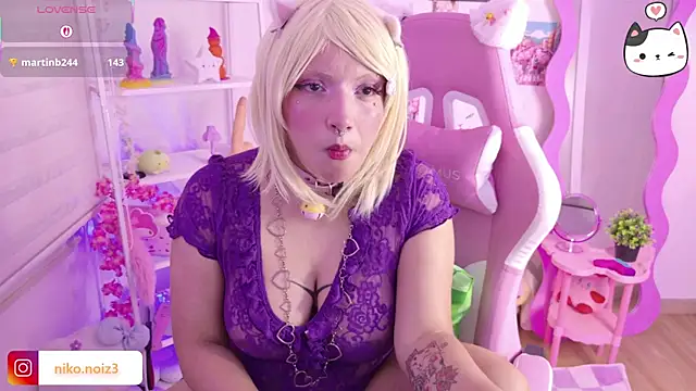 Noisy_doll webcam